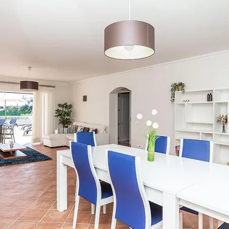 Casa Leao Preto, Golf 别墅 *
