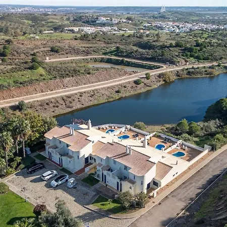 别墅 Casa Leao Preto, Golf 马林堡